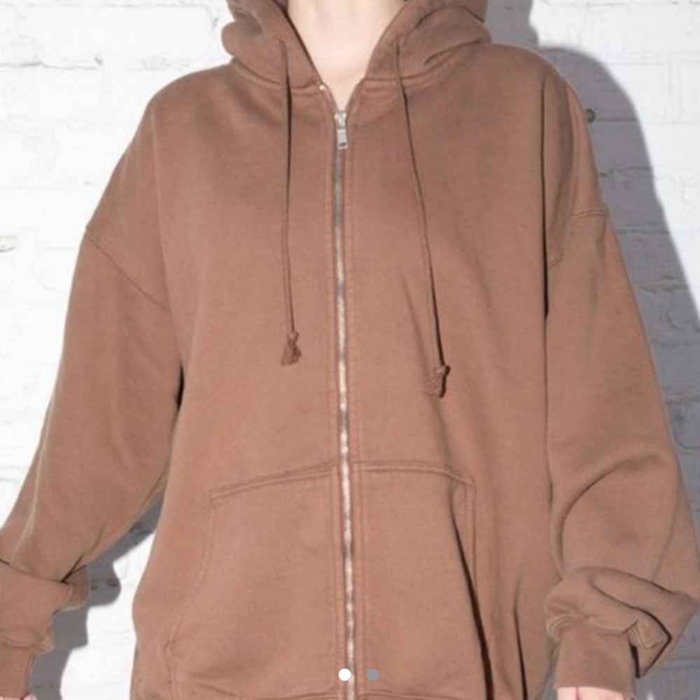 ISO! - Picture 1 of 2